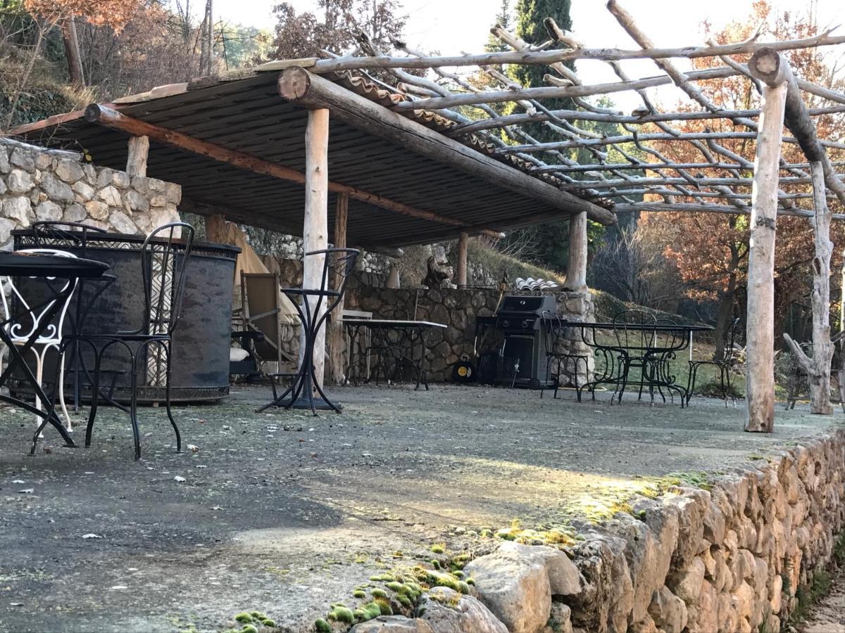 Mymoustiers Villa Luaran gambar