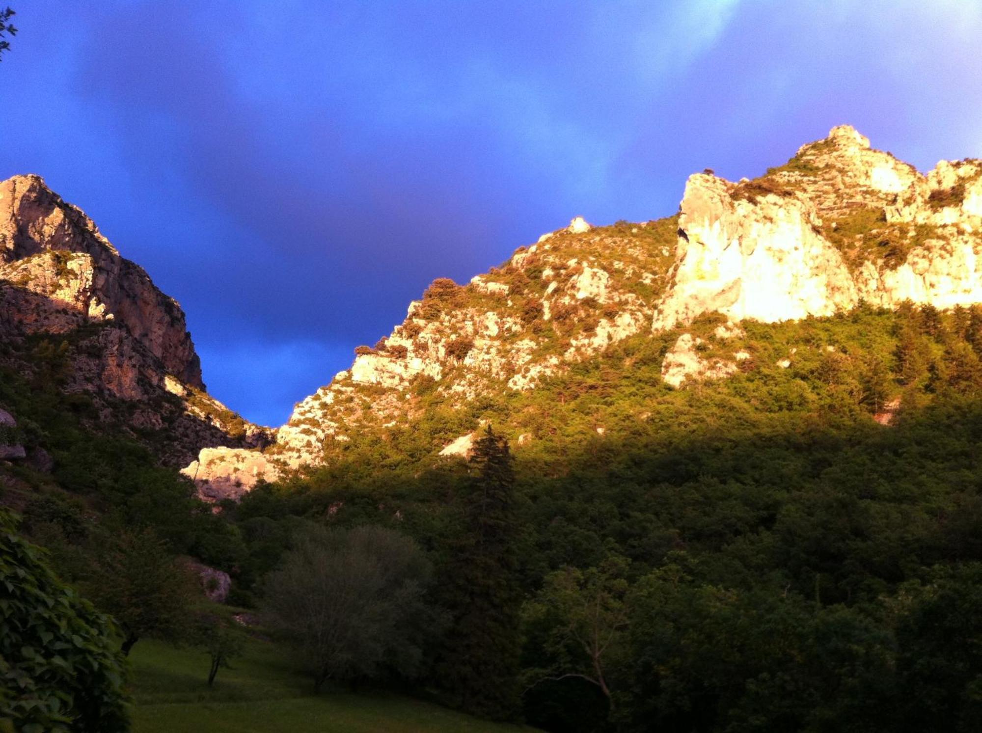 Mymoustiers Villa Bilik gambar