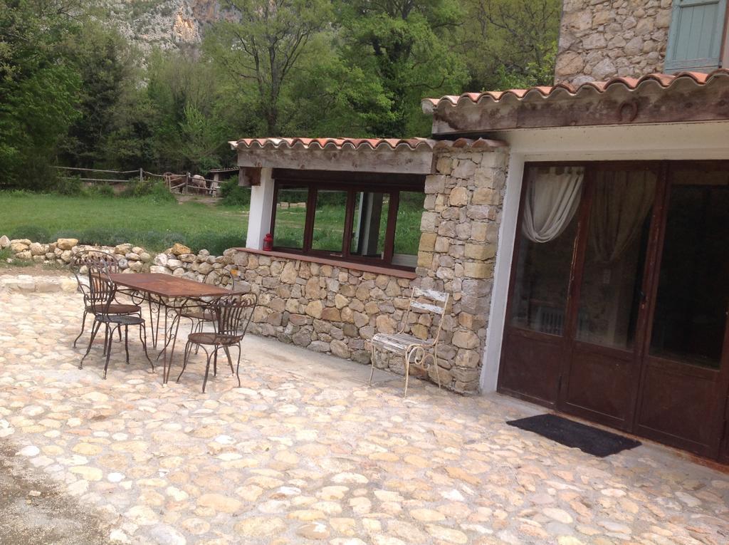 Mymoustiers Villa Bilik gambar